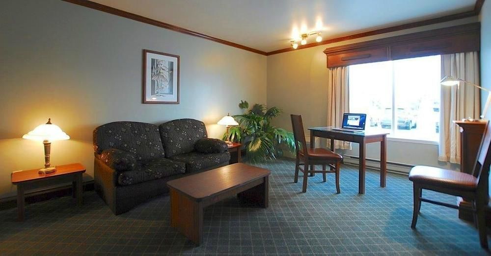 Hotel Travelodge By Wyndham Victoriaville Esterno foto